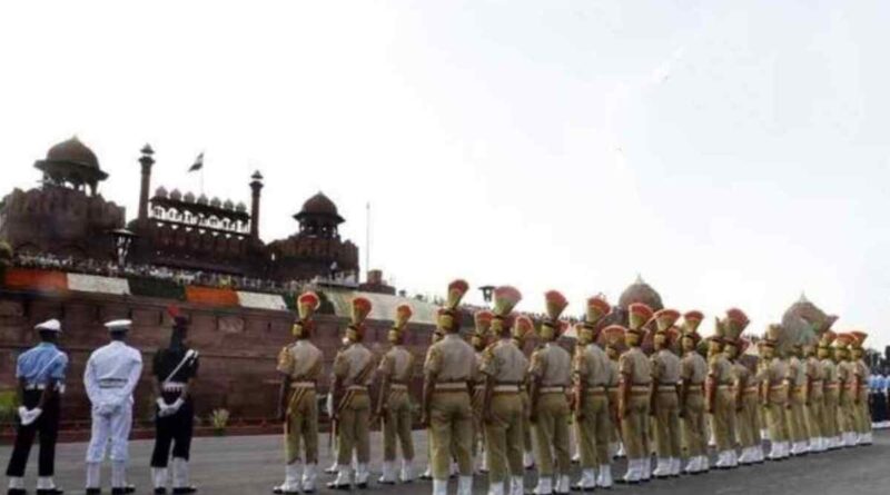 हथकड़ियाँ टूट चुकीं - स्व. श्री नवल सिंह भदौरिया रचित हिंदी भाषा की कविता